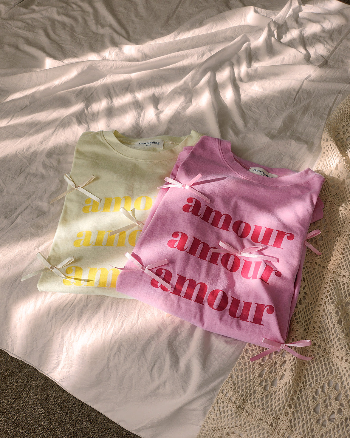 ribbon point logo long sleeve T