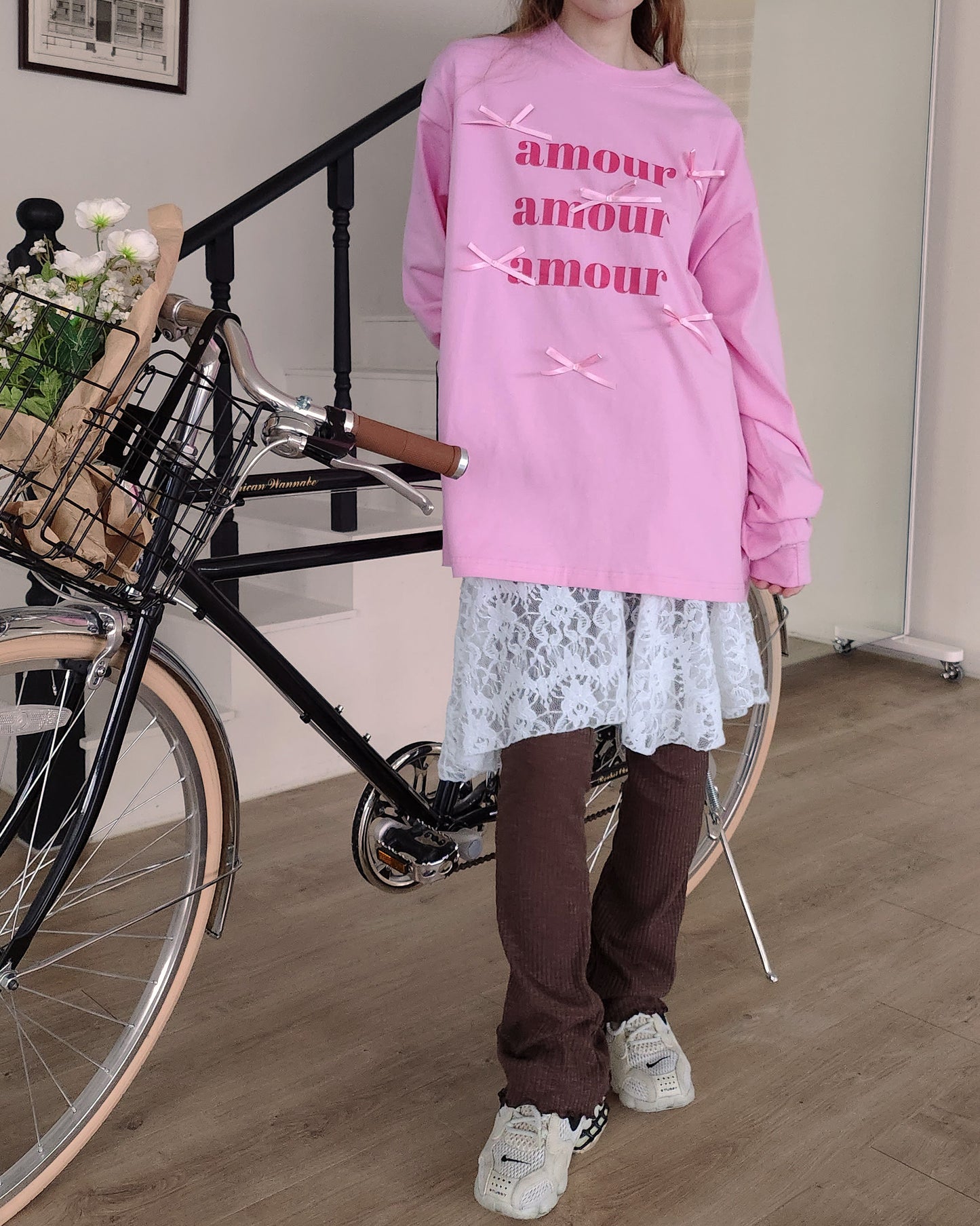 ribbon point logo long sleeve T