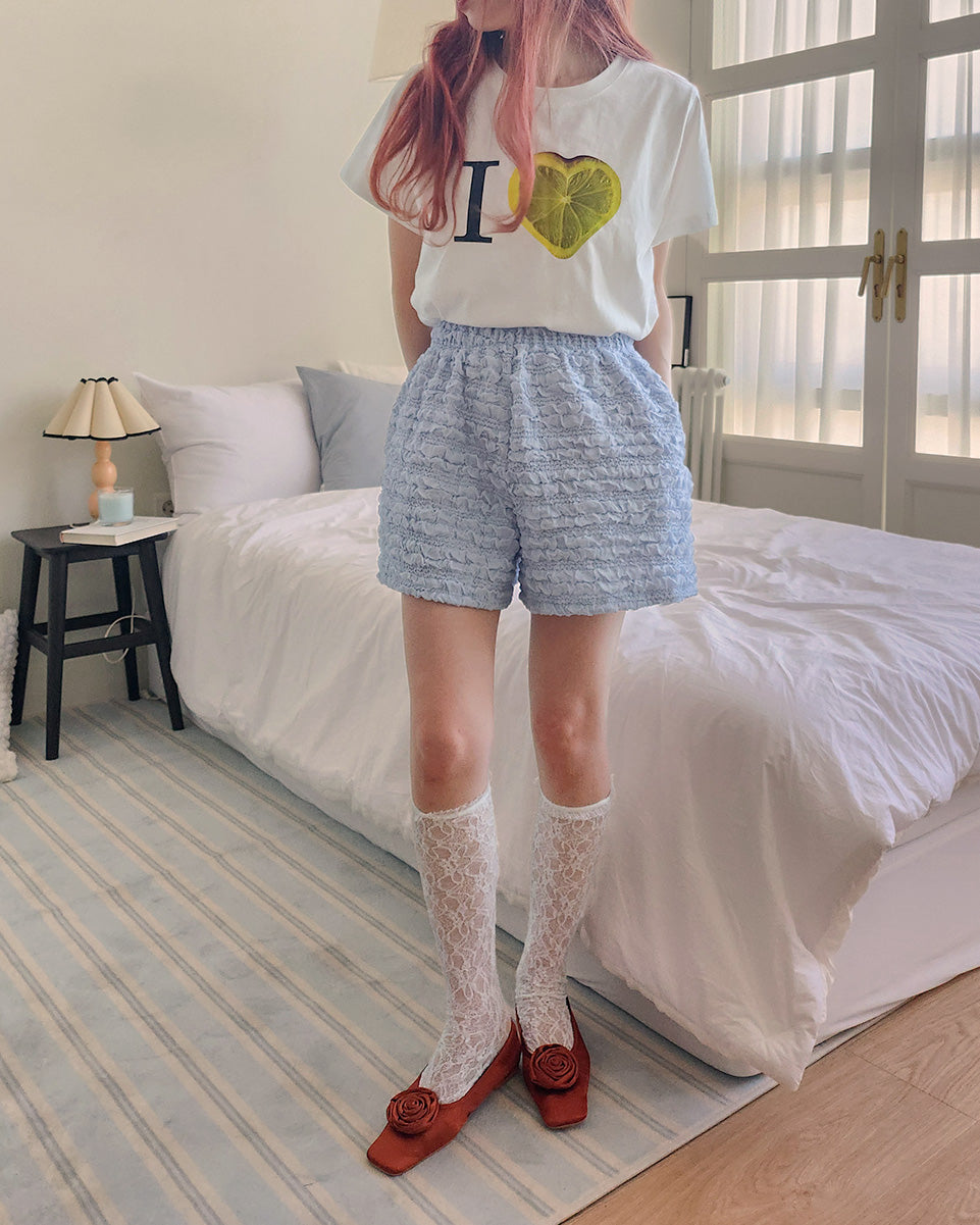 frill short pants