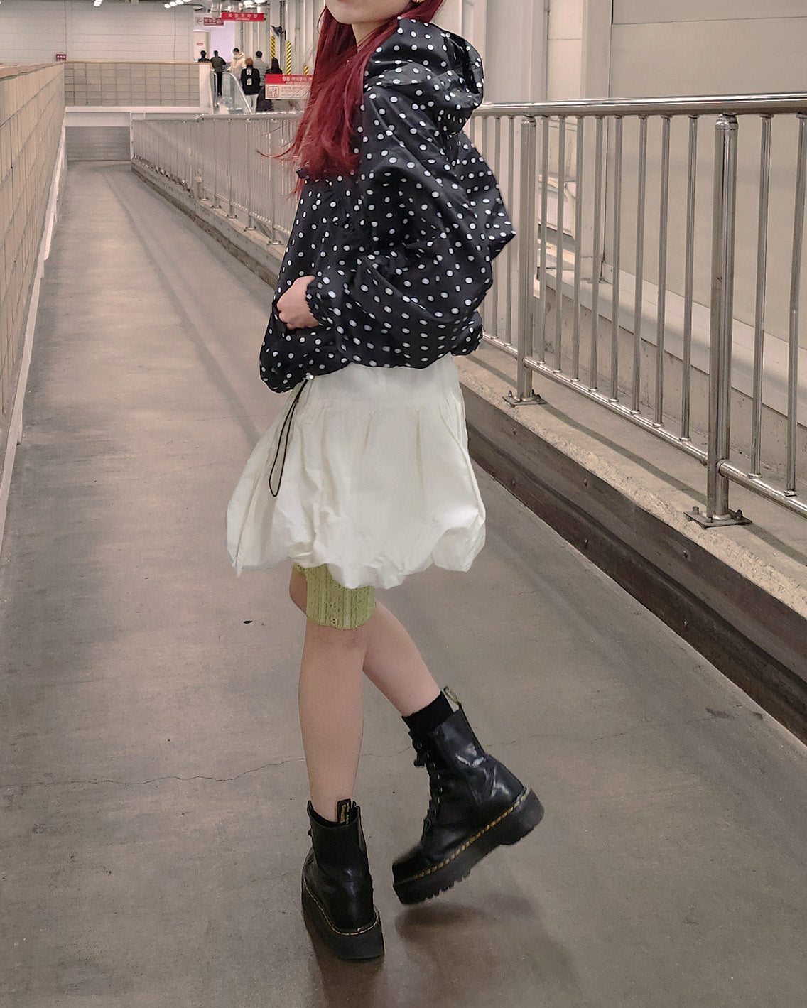 dot frill nylon blouson