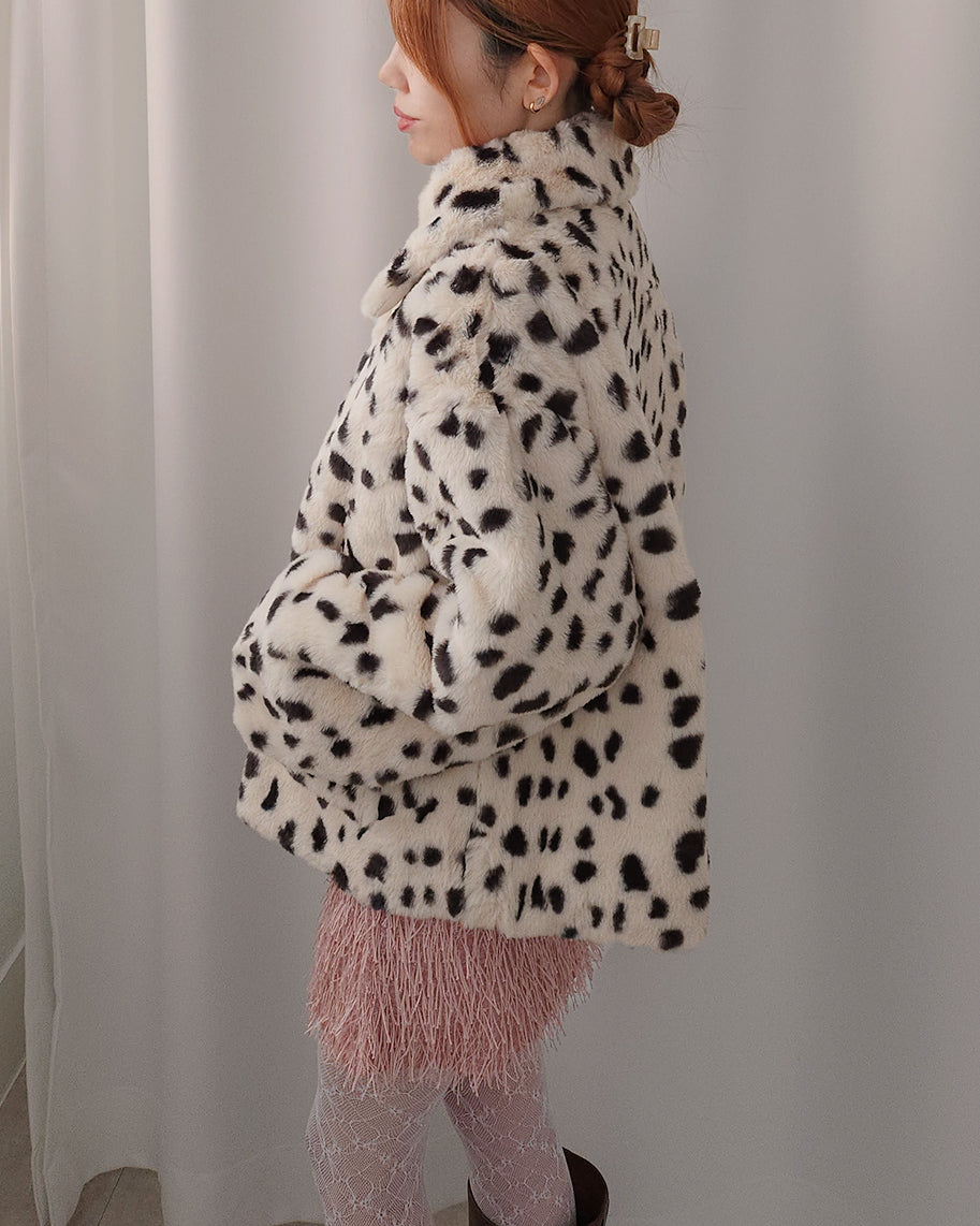 dalmatian pattern collar fur jacket