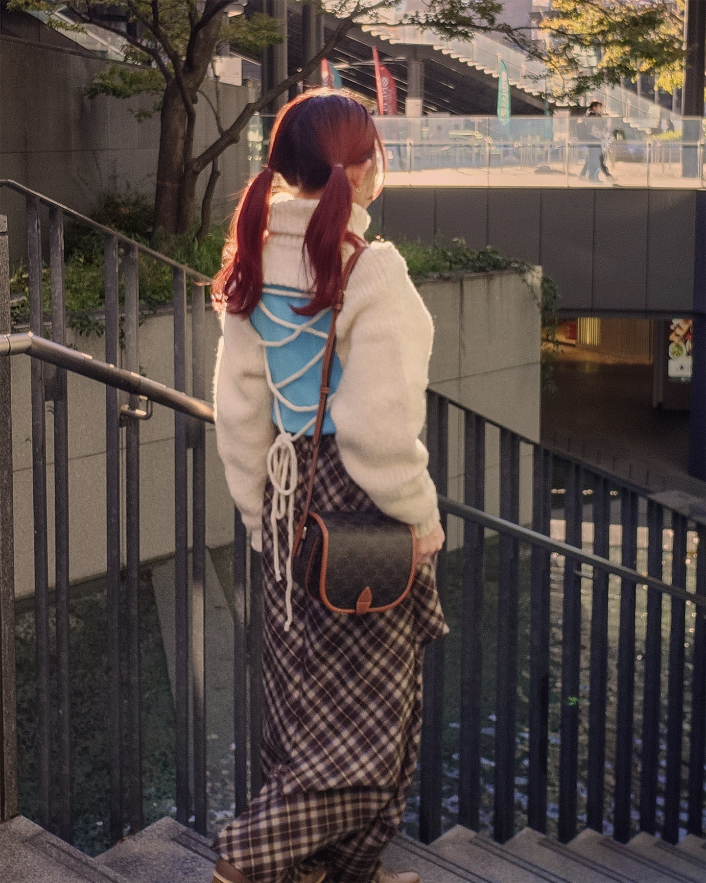 turtleneck eyelet short knit