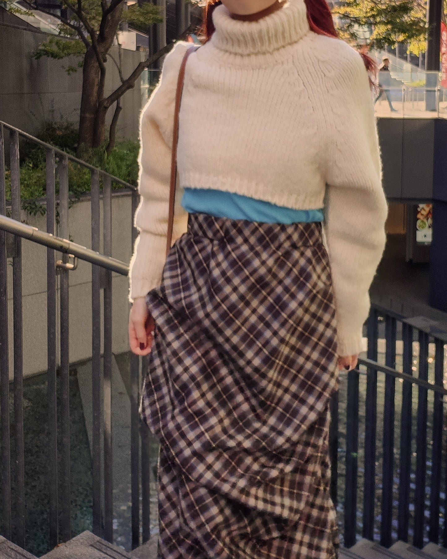 turtleneck eyelet short knit