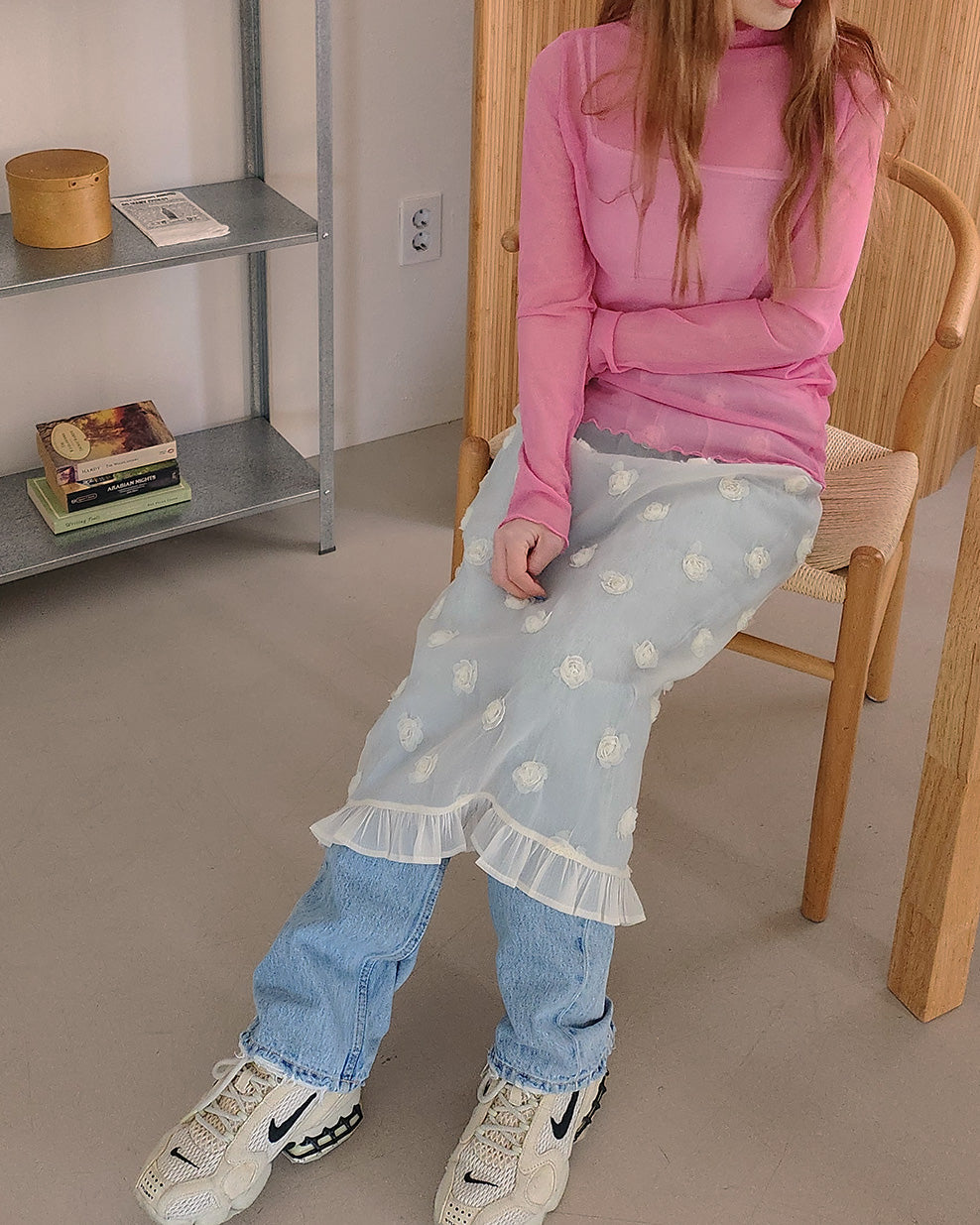 rose motif frill sheer skirt