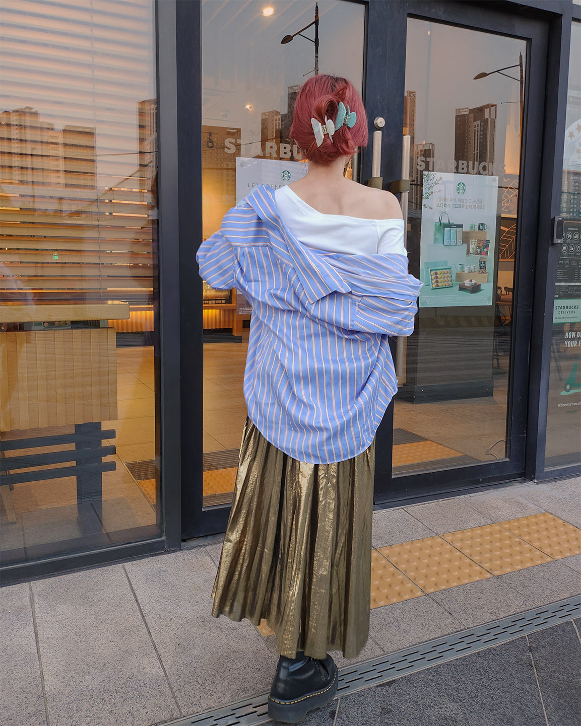 metallic pleated skirt