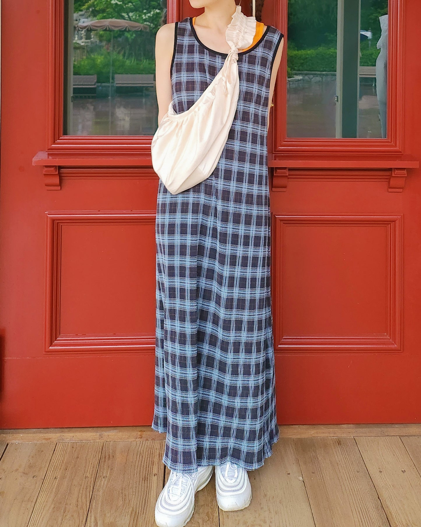check sleeve less long dress