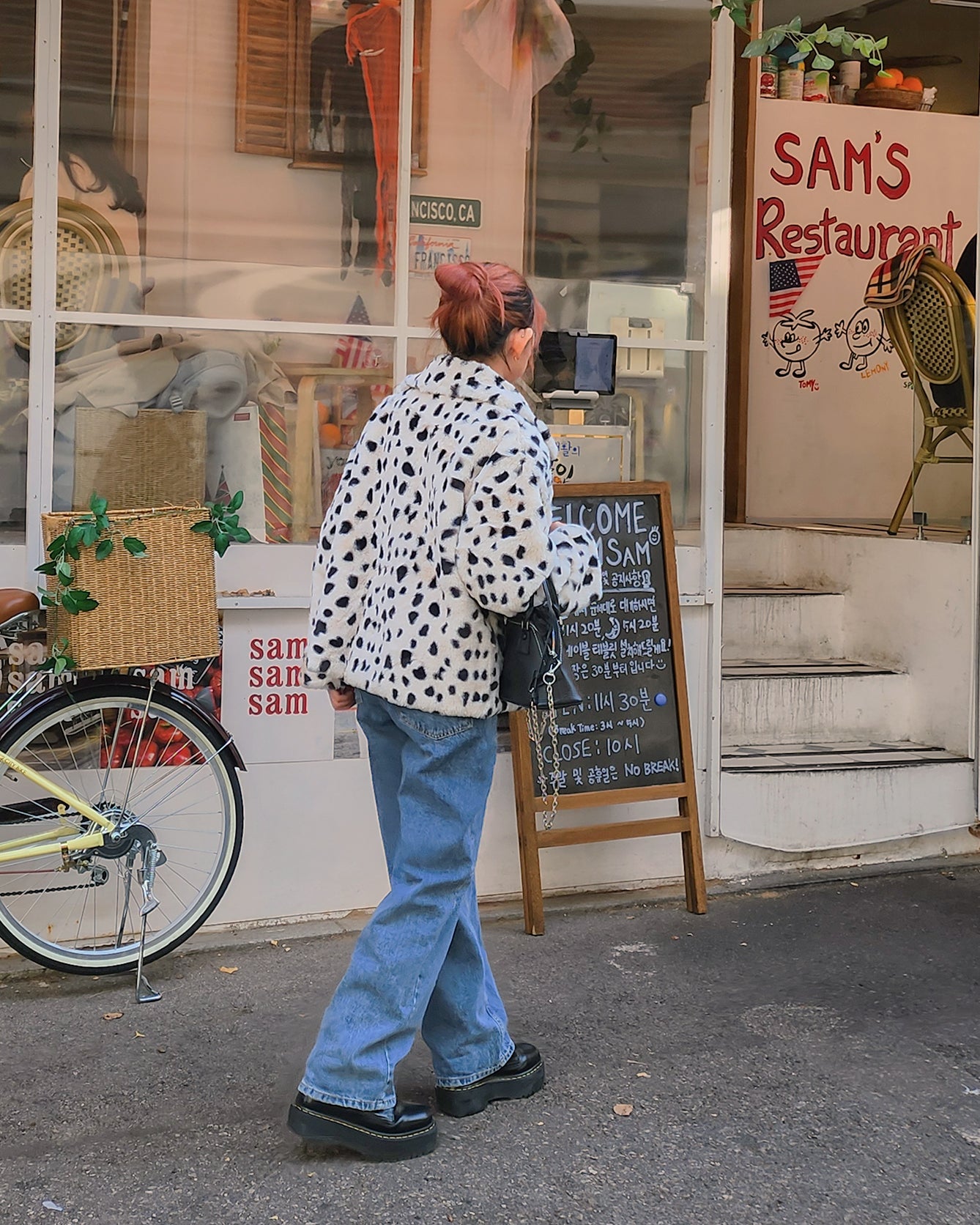 dalmatian pattern collar fur jacket