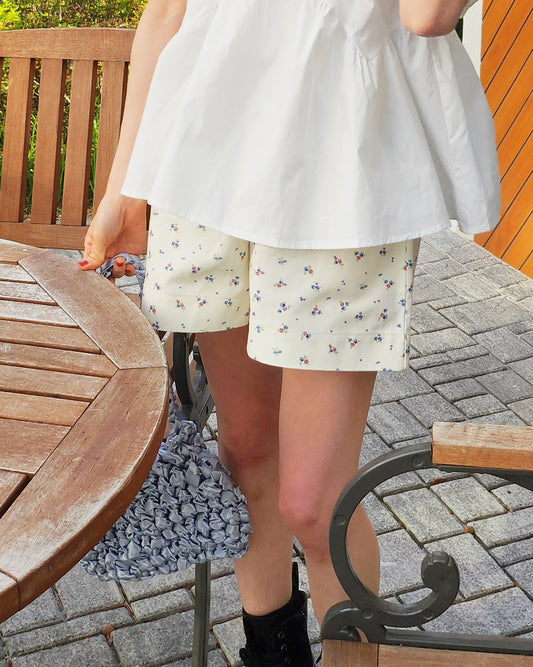 flower short pants