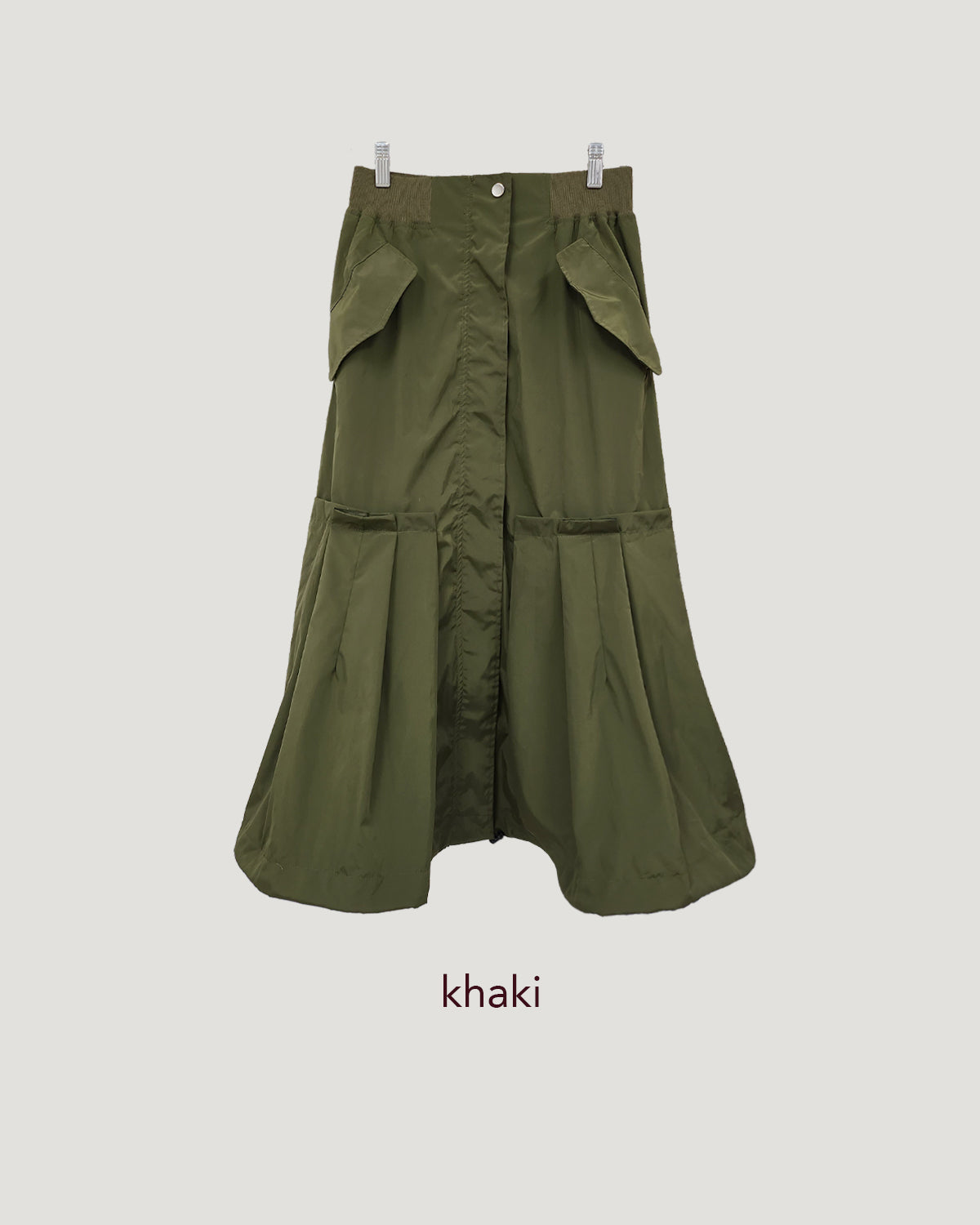 MA-1 like row pleated nylon skirt