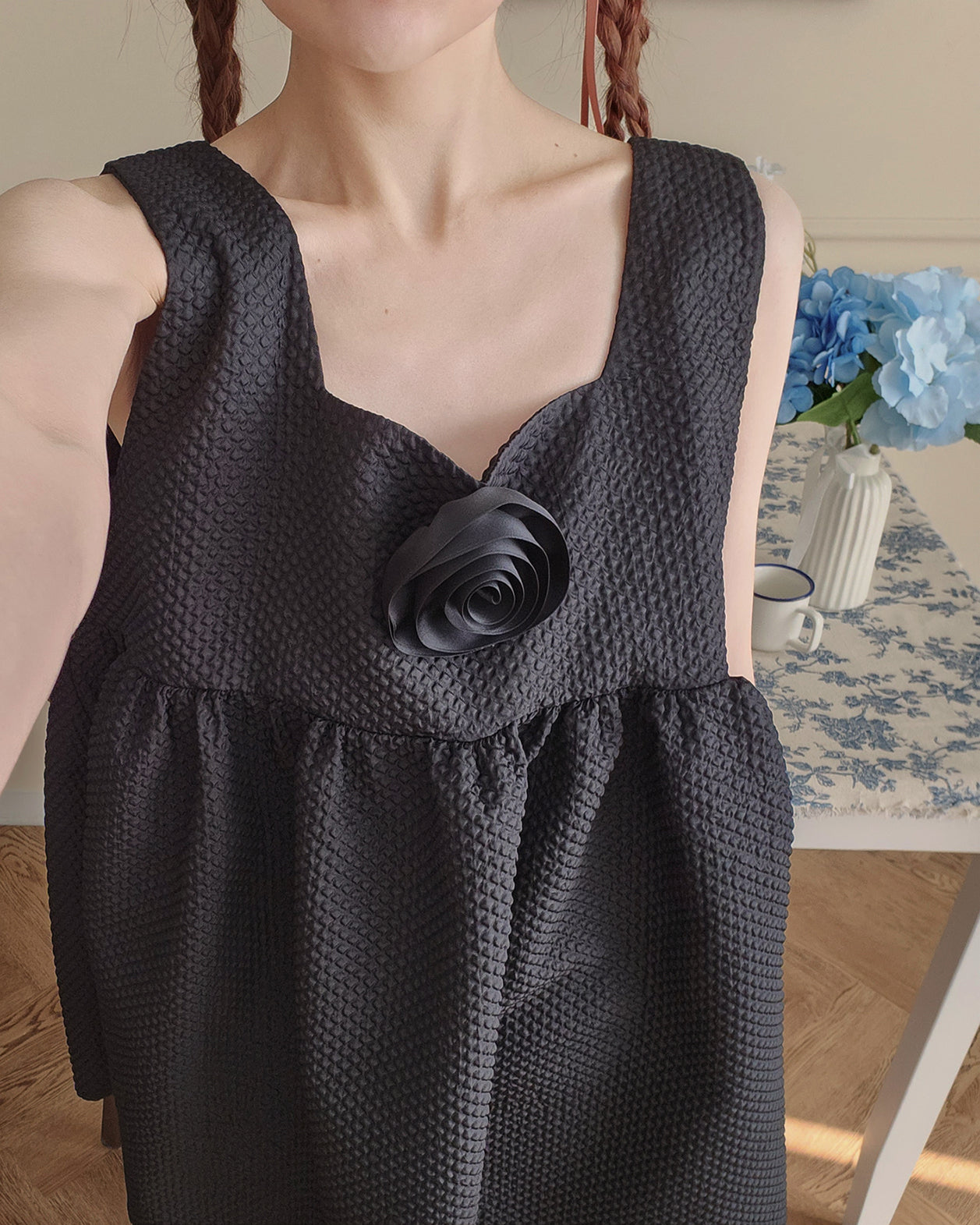 rose corsage set emboss tunic