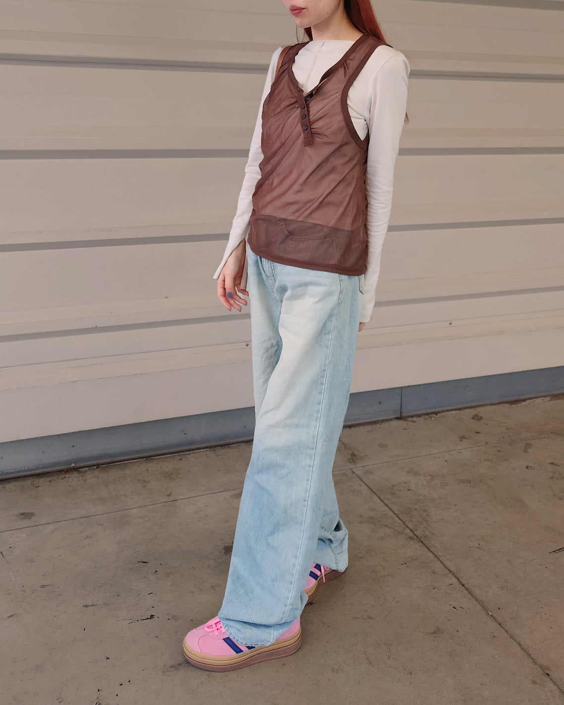 henry neck sheer sleeve less top