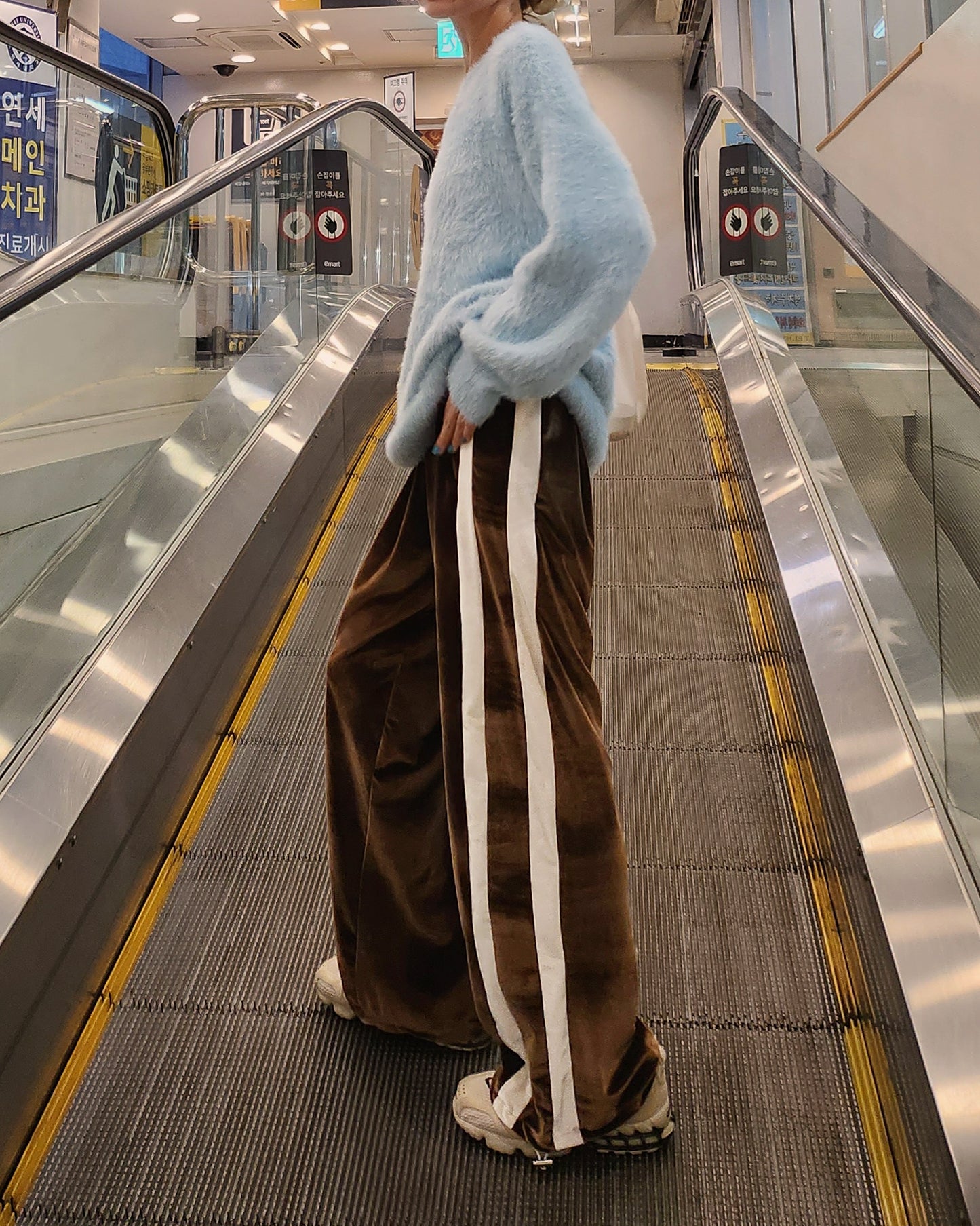 round neck shaggy knit