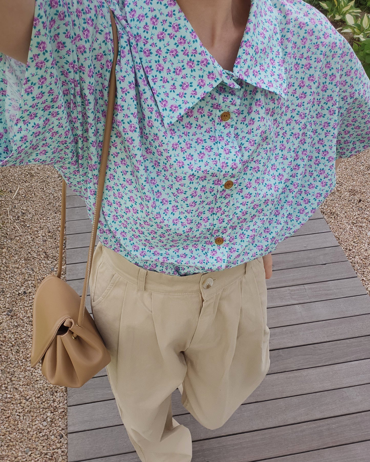 flower open collar shirt