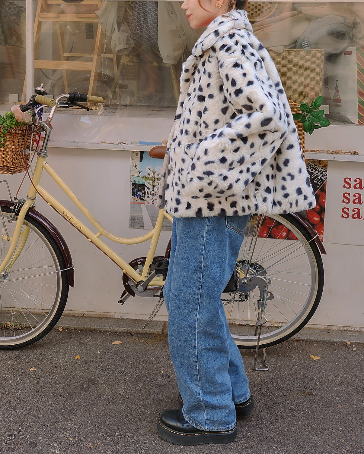 dalmatian pattern collar fur jacket