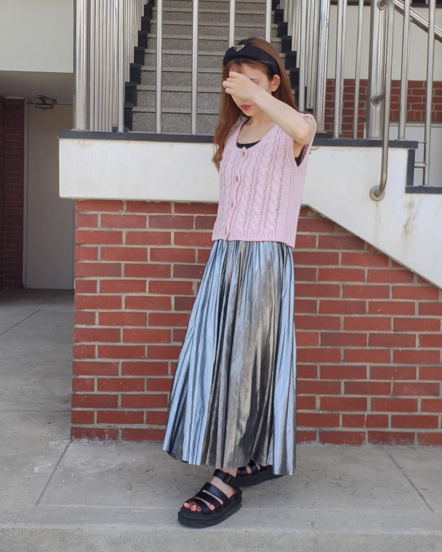 metallic pleated skirt