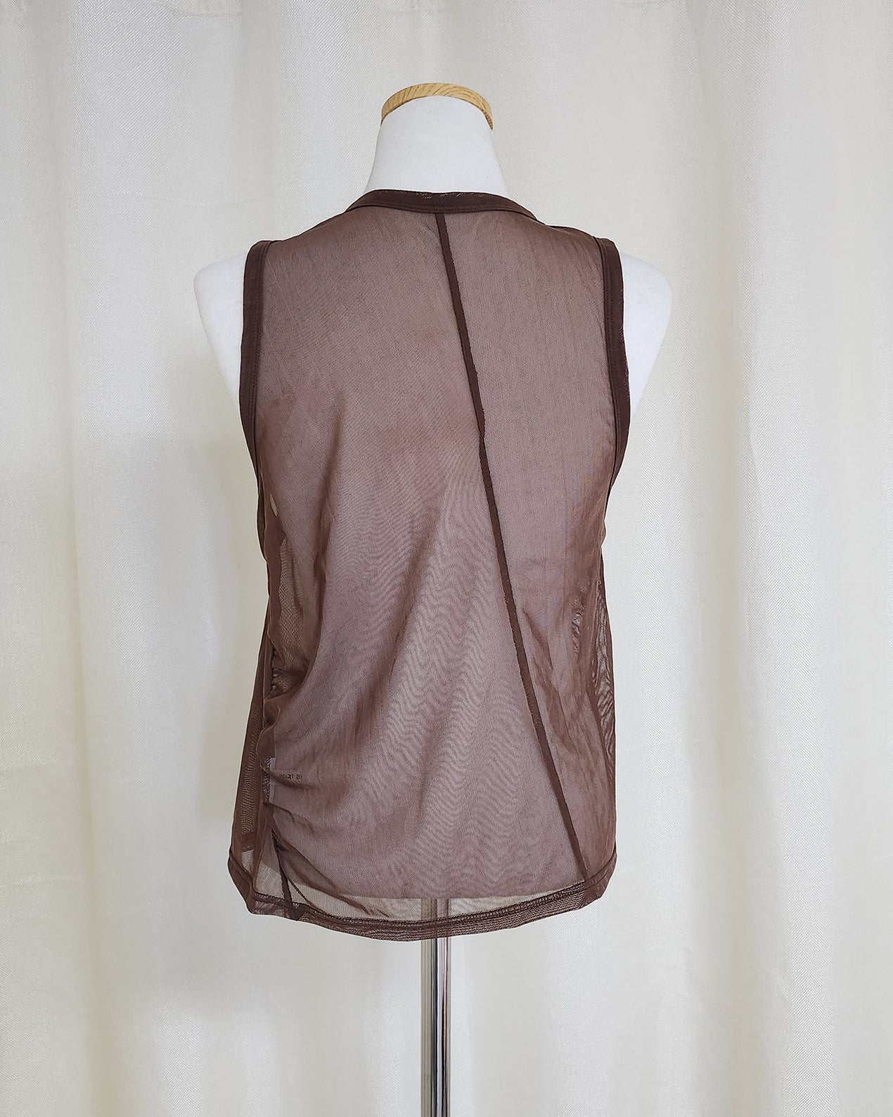 henry neck sheer sleeve less top