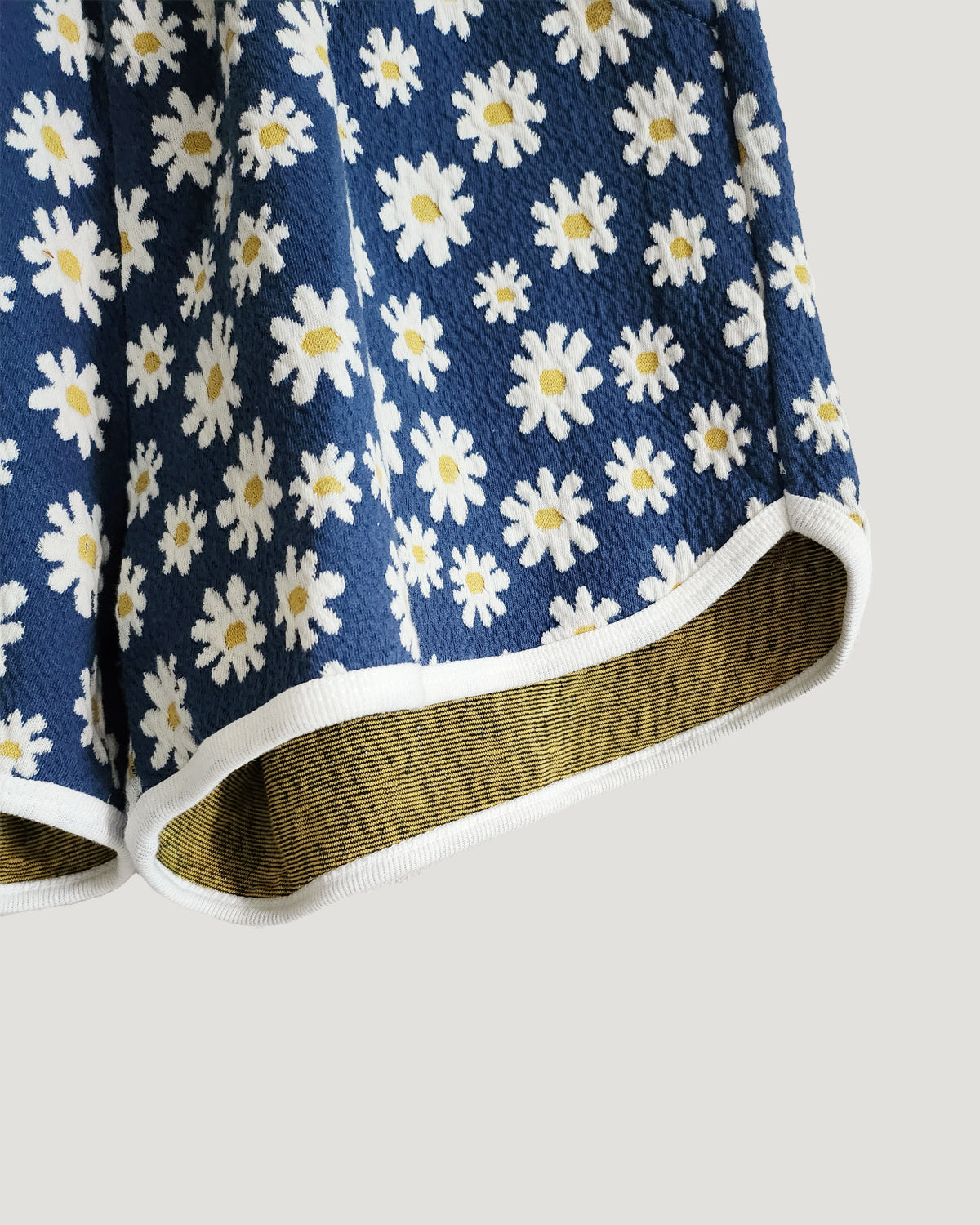 daisy short pants