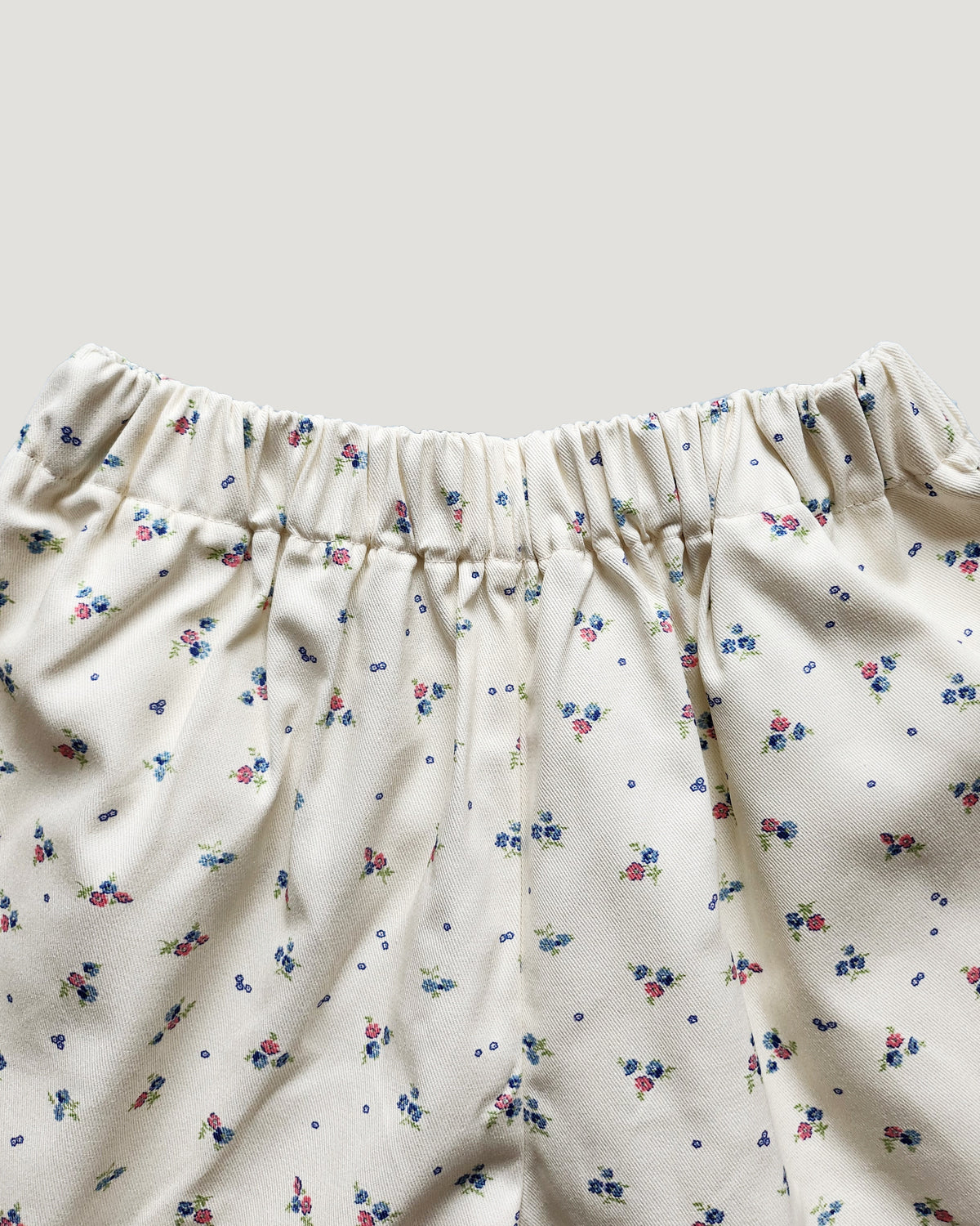 flower short pants