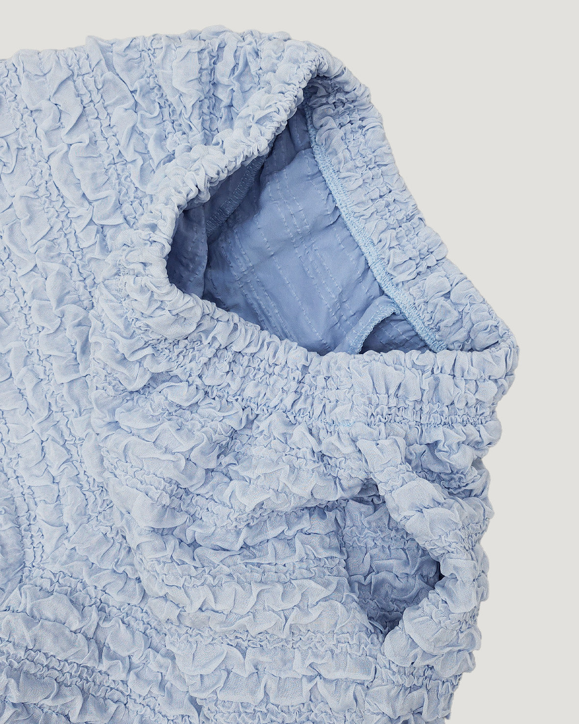 frill short pants