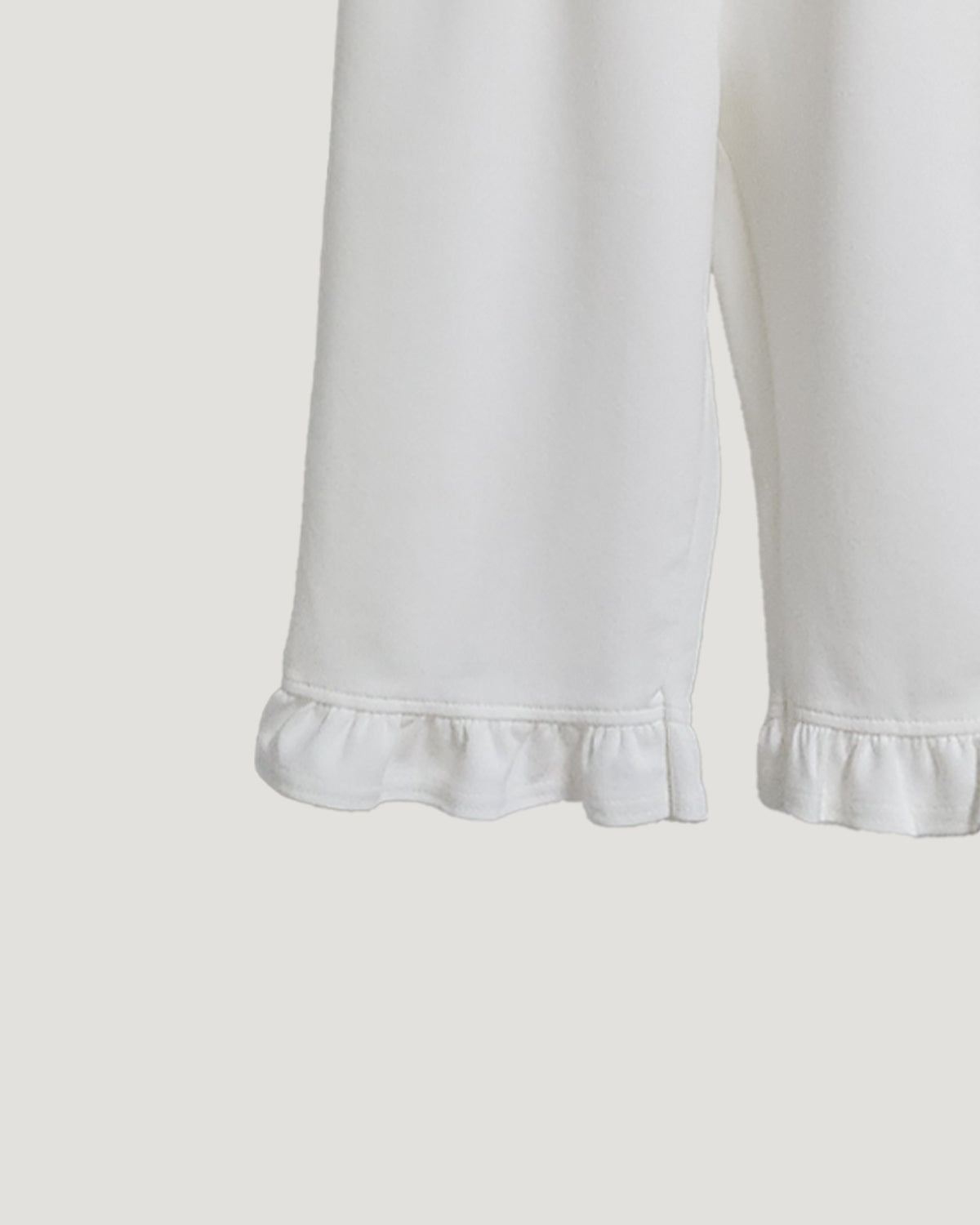 frill half pants