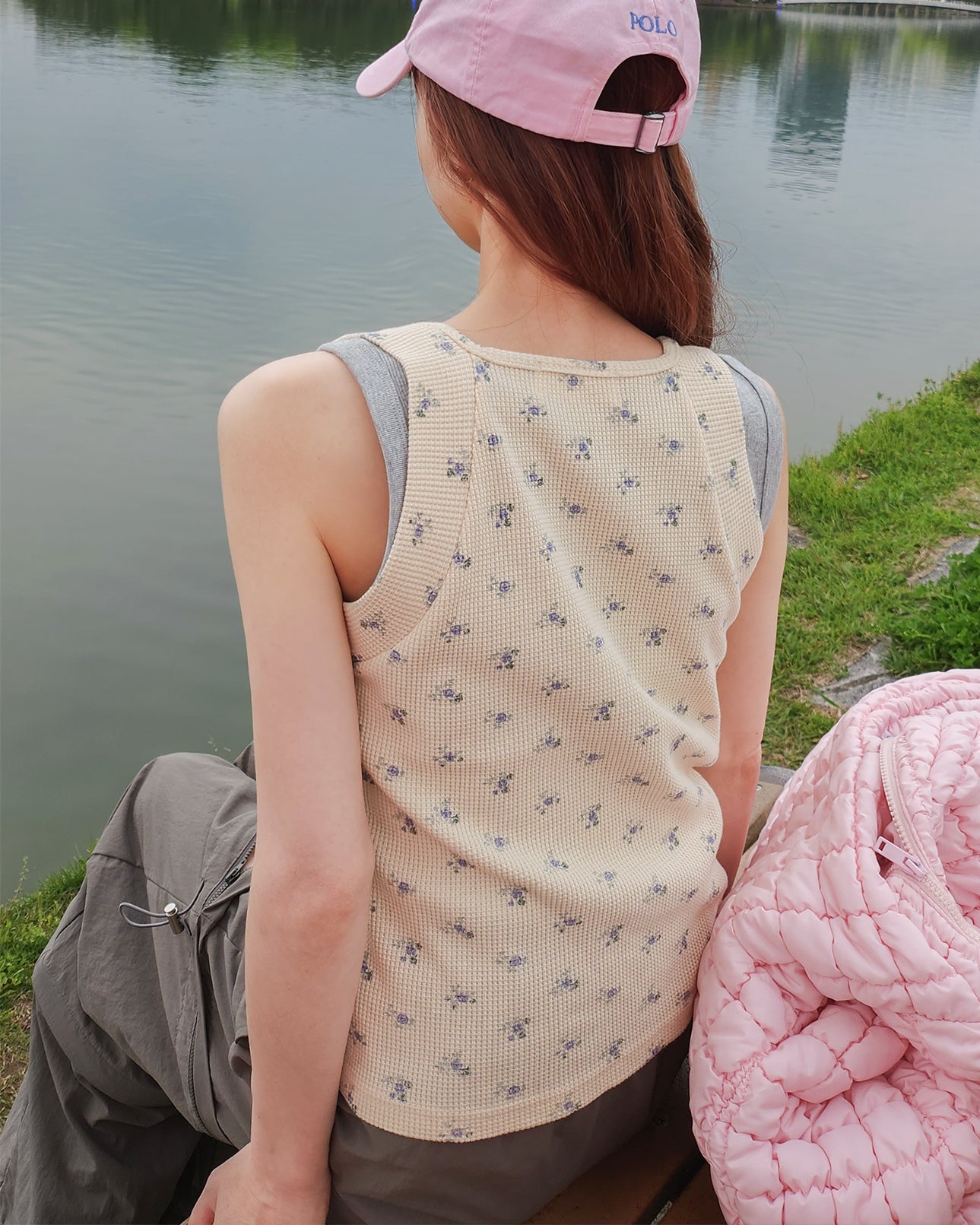 flower waffle sleeve less top