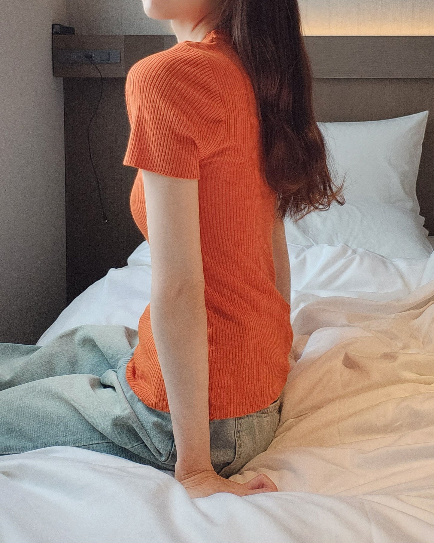 high neck rib knit T