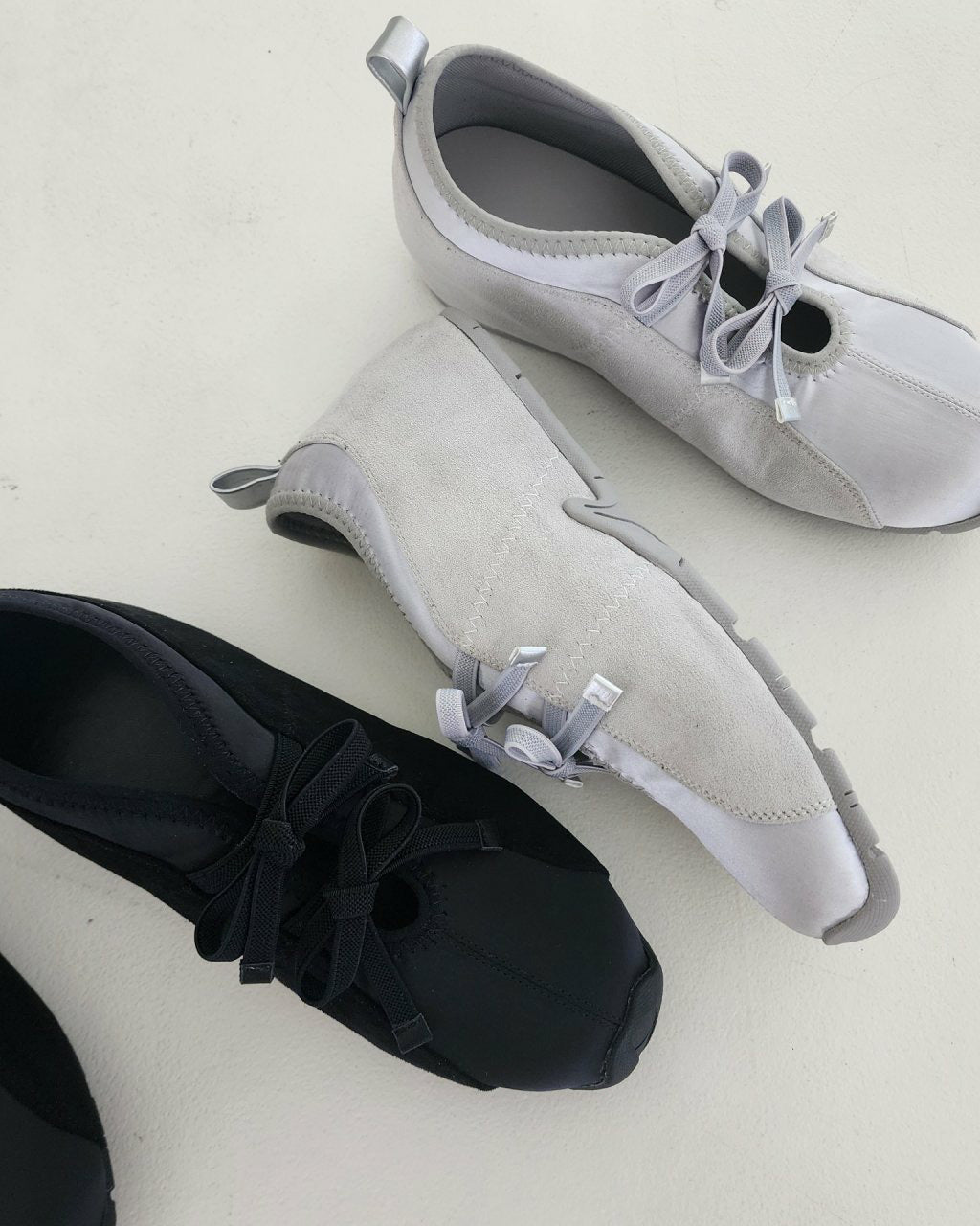 satin switching ribbon girly sneakers