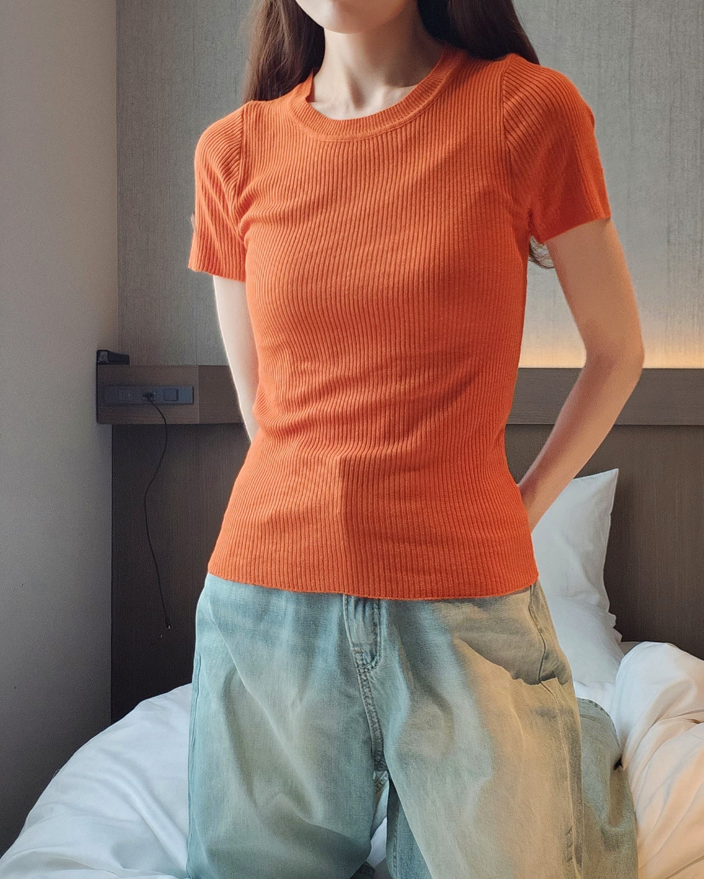 high neck rib knit T