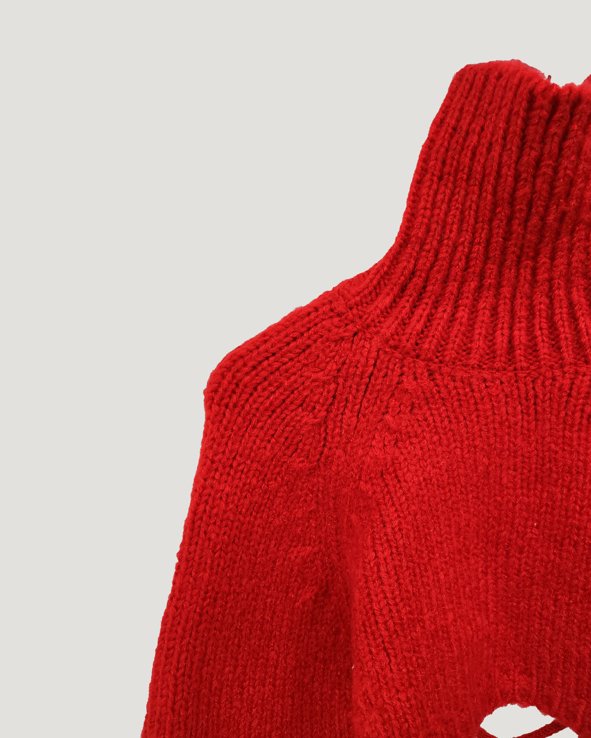 turtleneck eyelet short knit