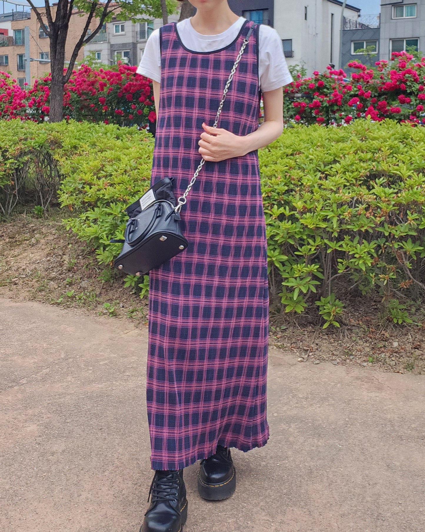 check sleeve less long dress