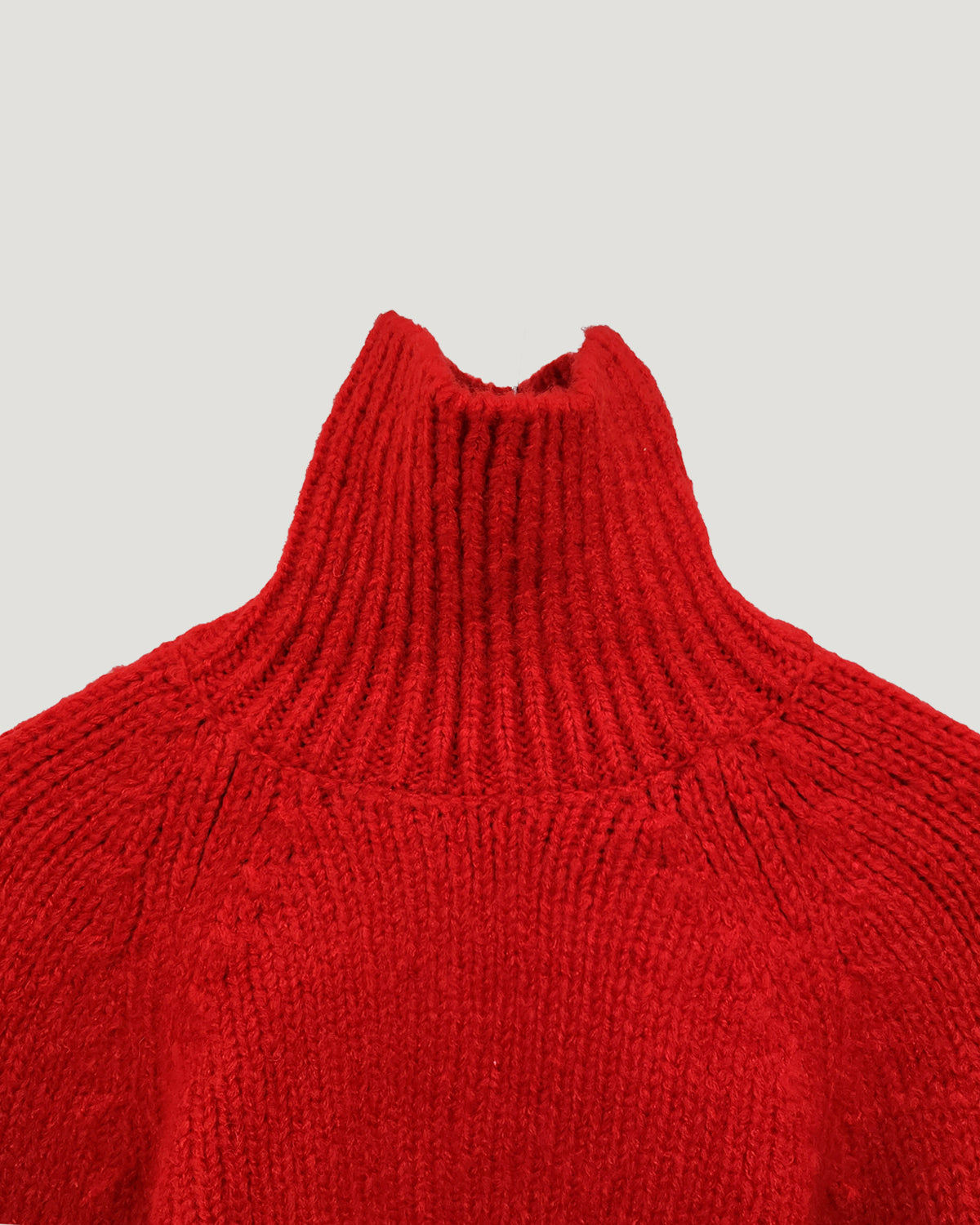 turtleneck eyelet short knit