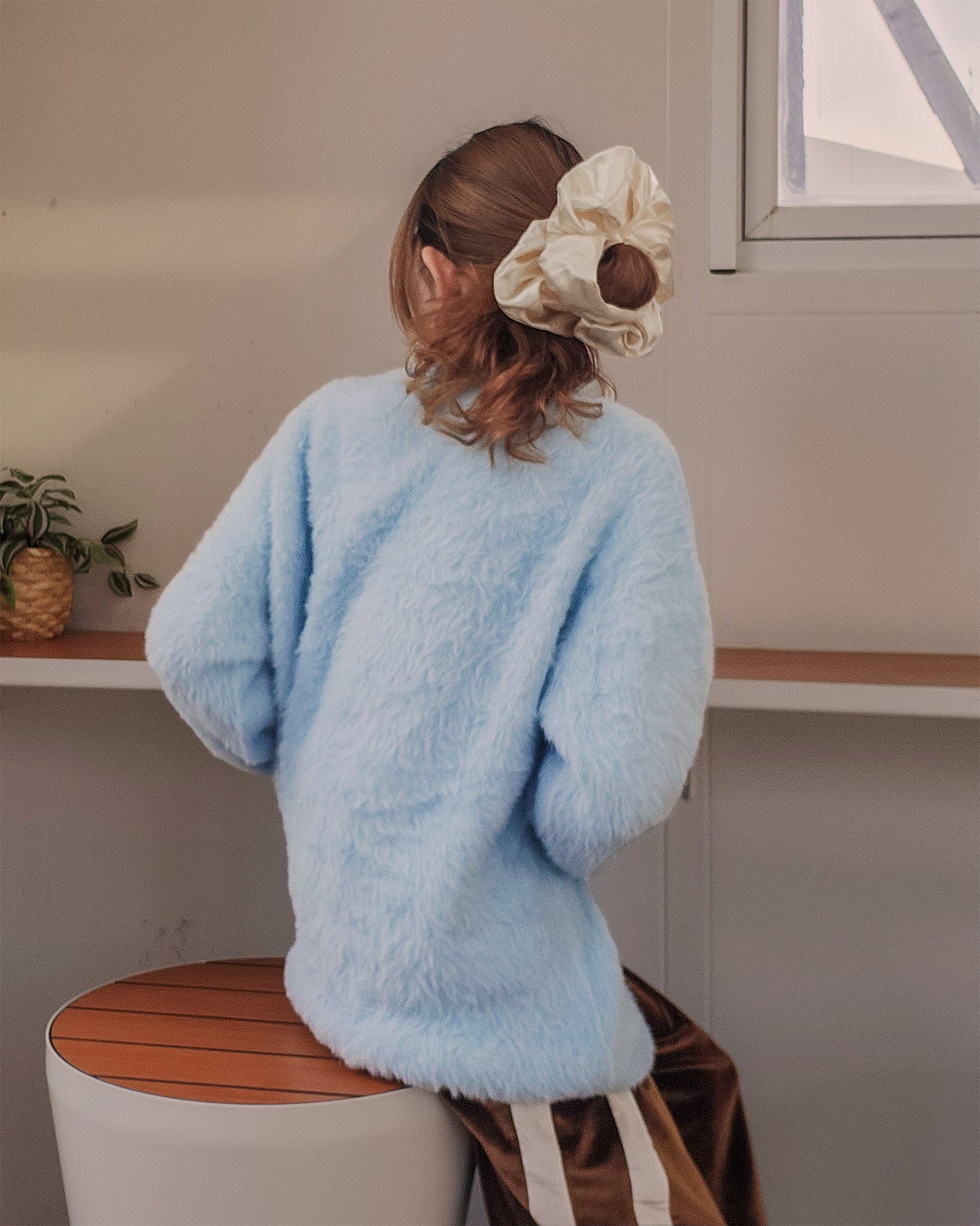 round neck shaggy knit