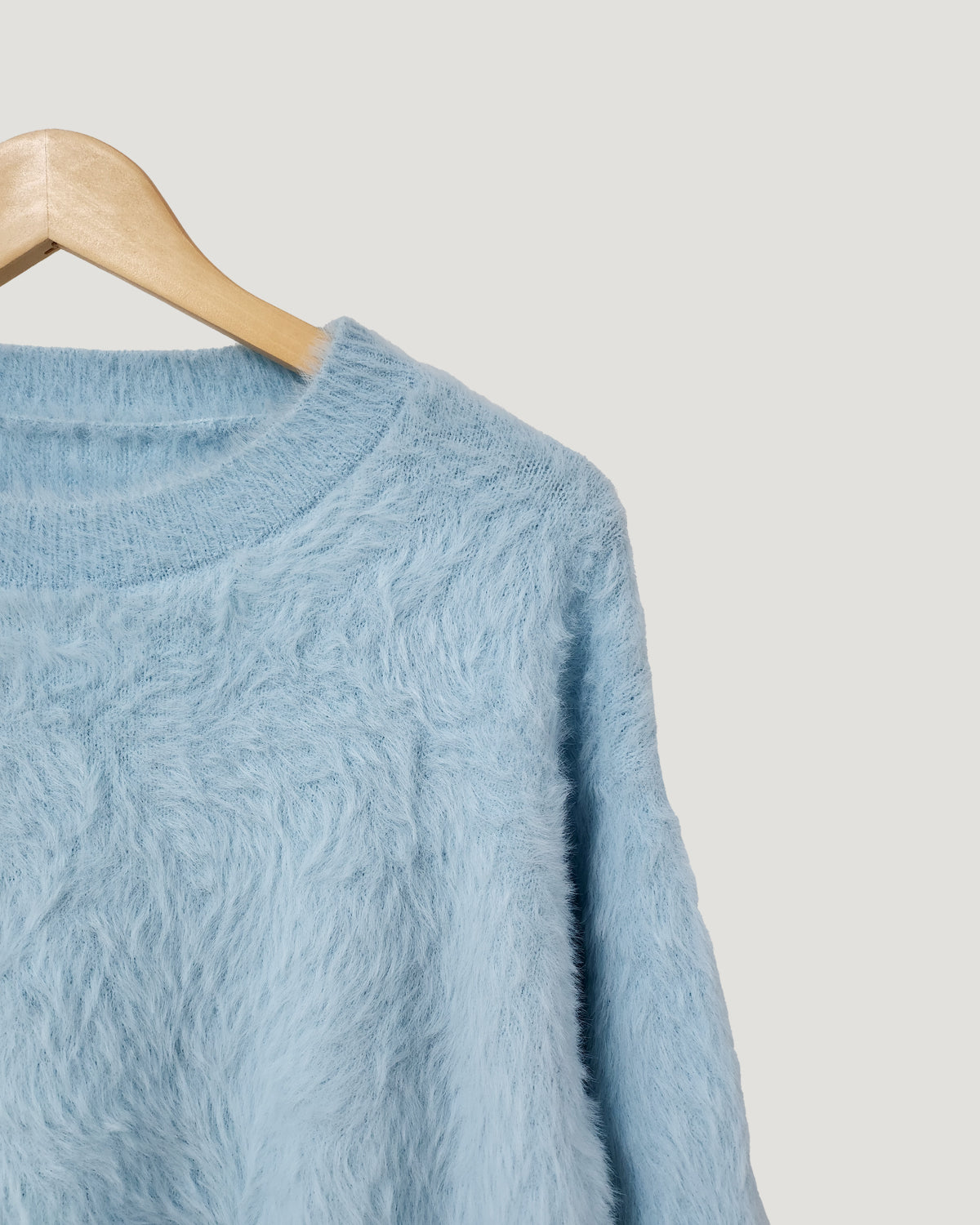 round neck shaggy knit