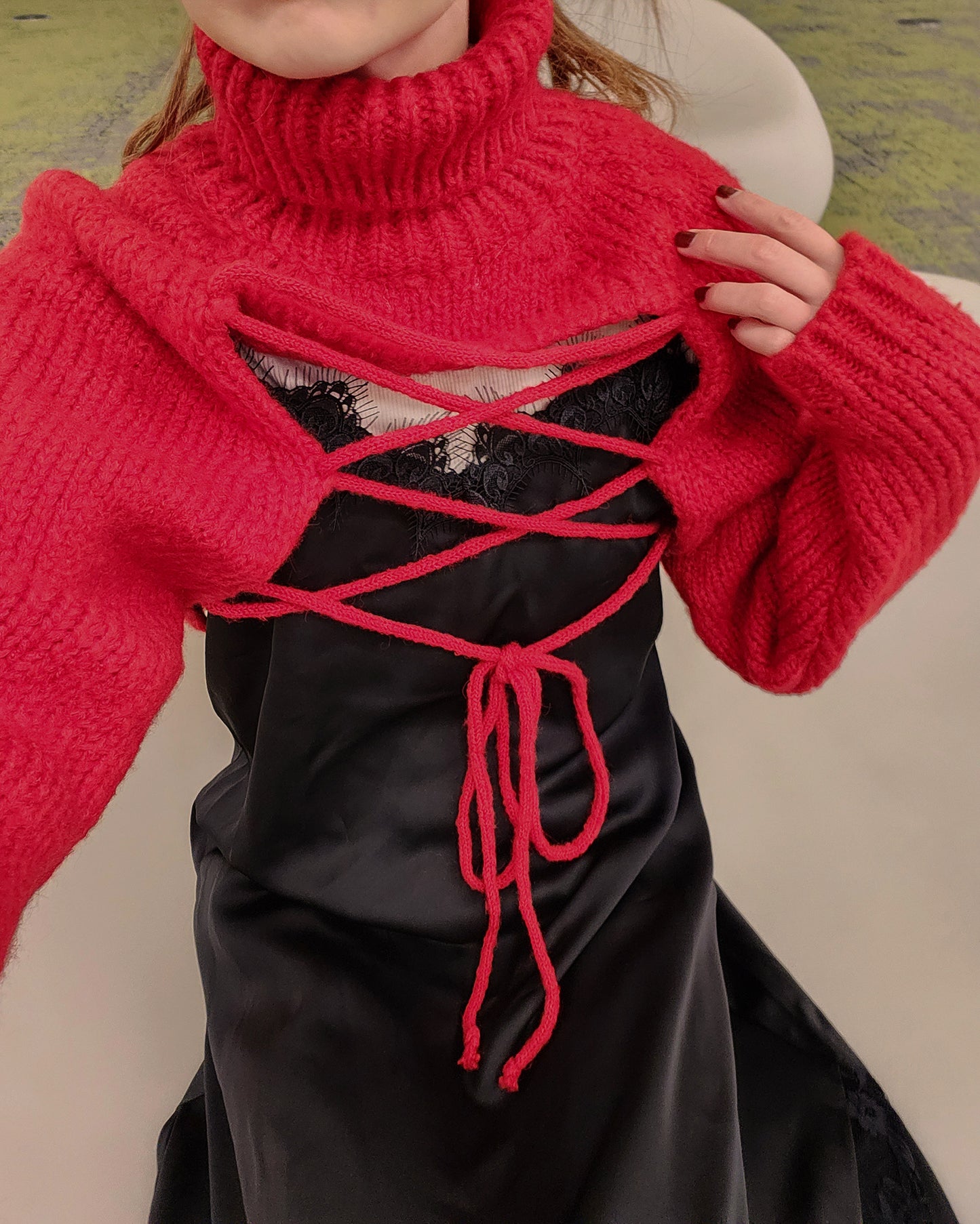 turtleneck eyelet short knit