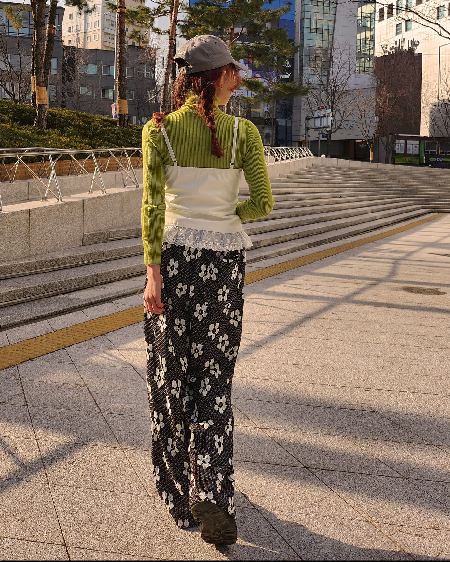 flower jacquard pants