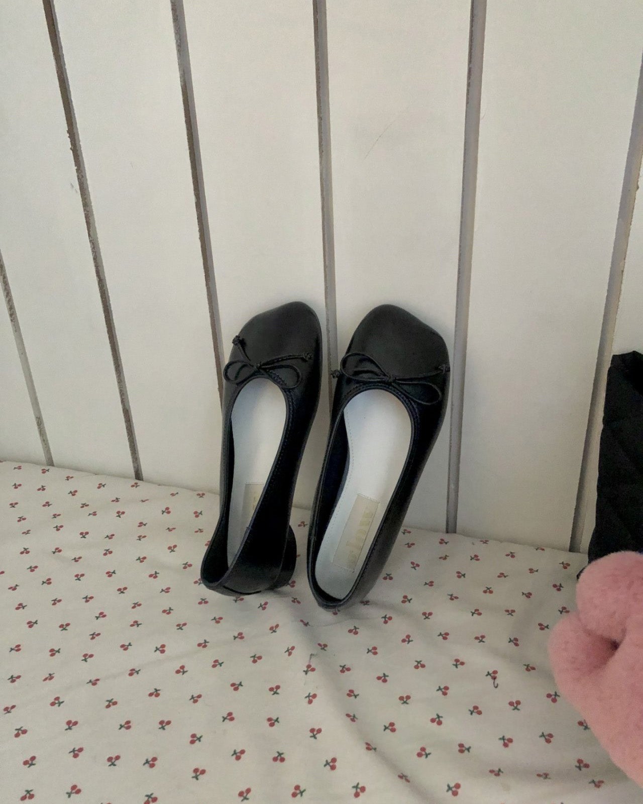 ribbon rounded square toe shoes