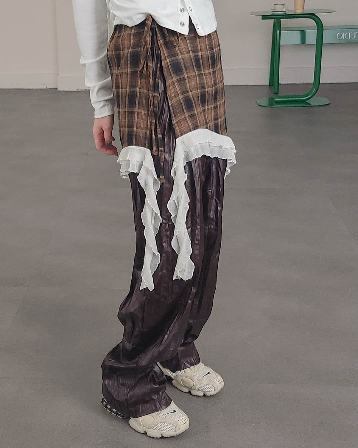 wrinkle faux leather wide pants