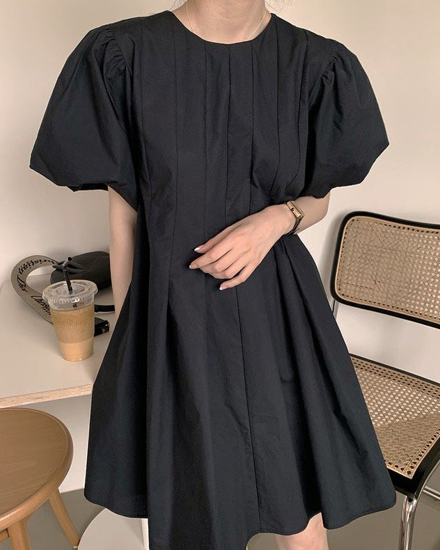 volume puff sleeves tack mini dress
