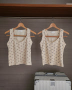 flower waffle sleeve less top