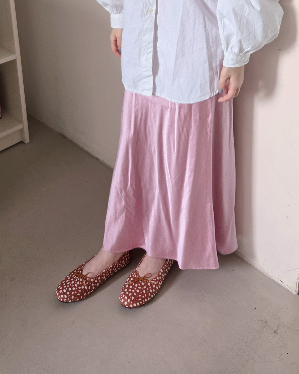 ribbon faux suede flat shoes