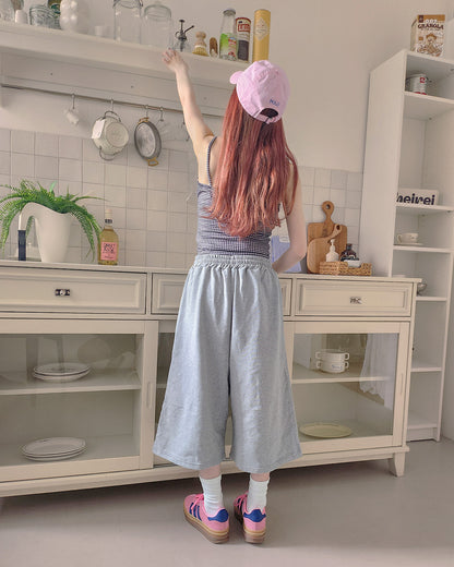 frill sweat half pants