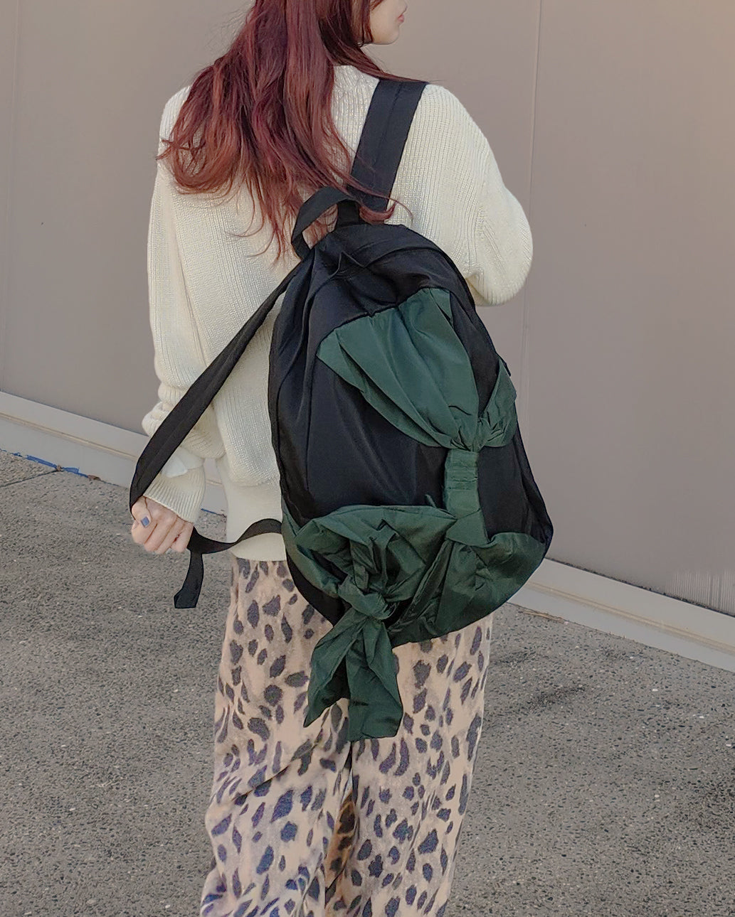 big ribbon backpack