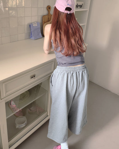 frill sweat half pants