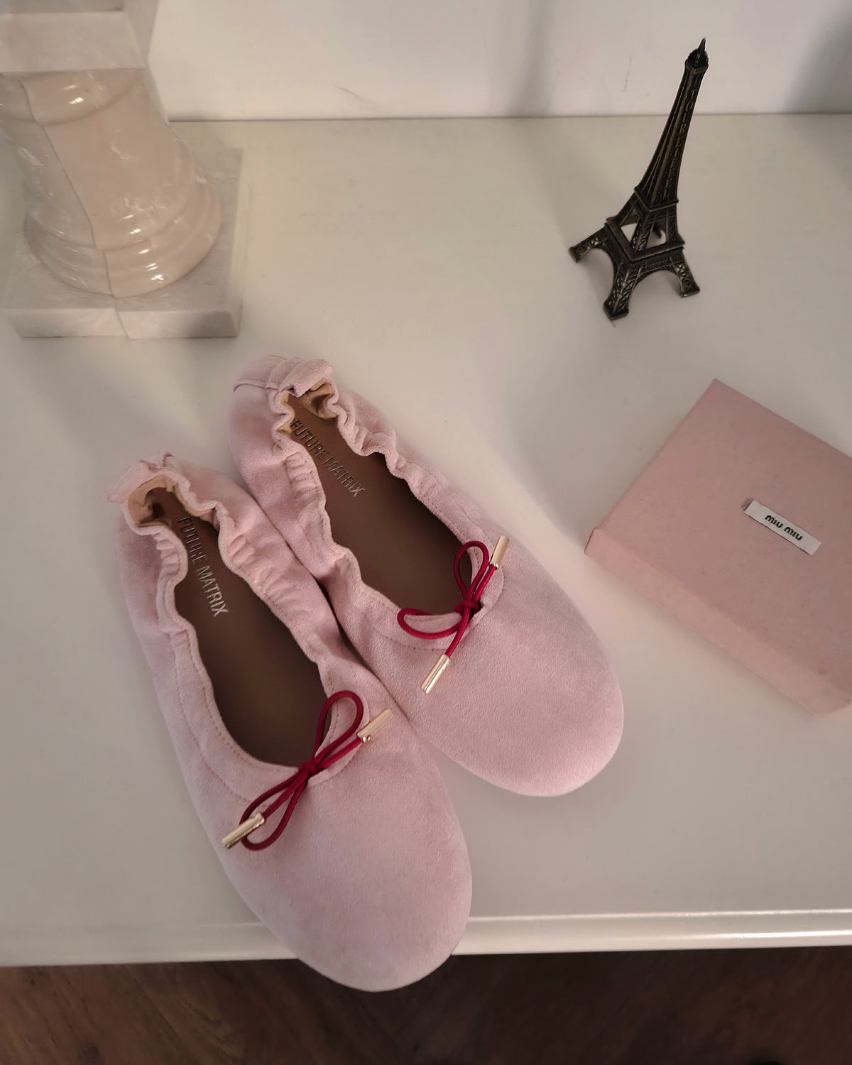 ribbon faux suede flat shoes