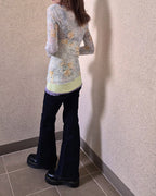 blurred rose V neck long sleeve top