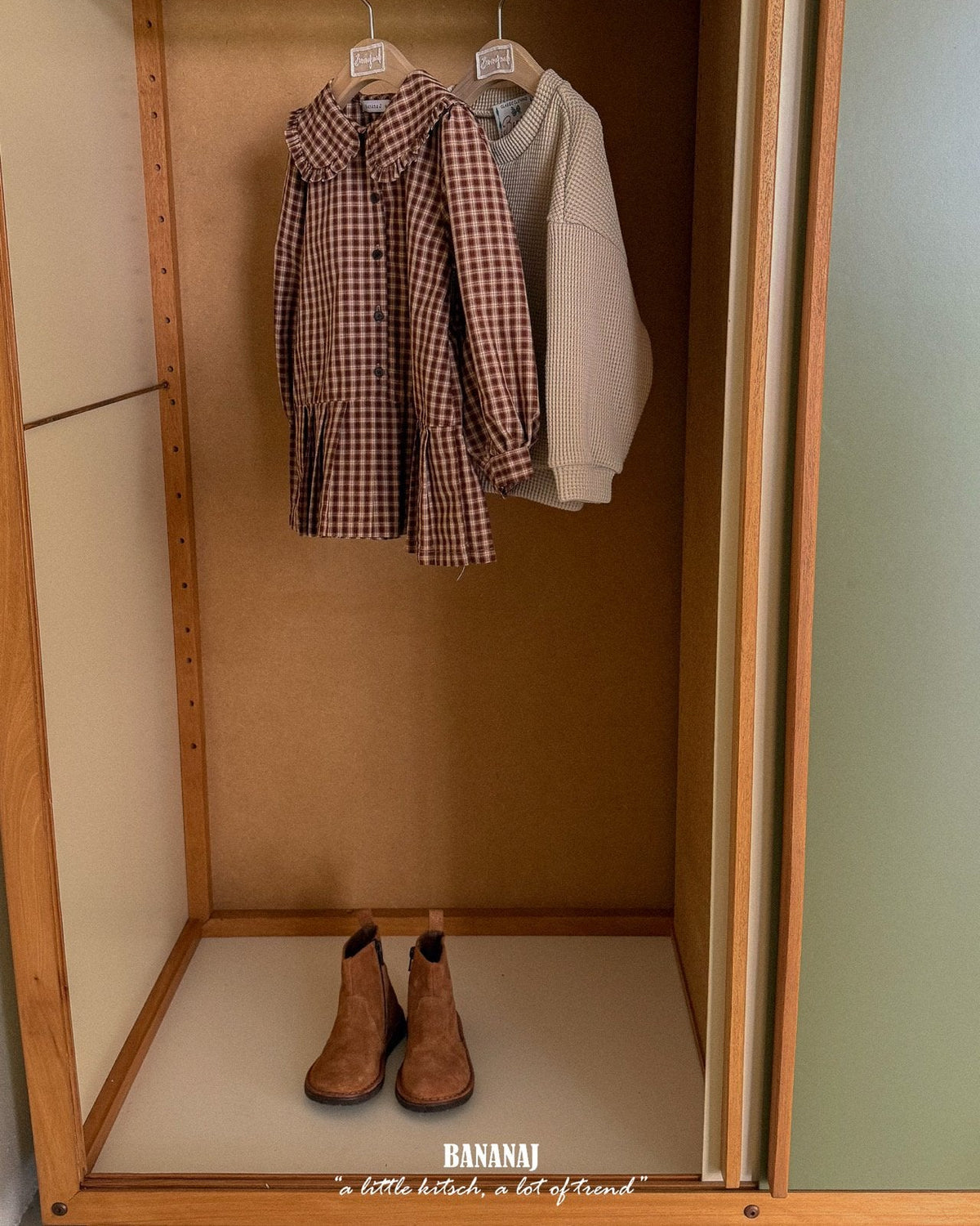 【BANANAJ】lisa pleated dress