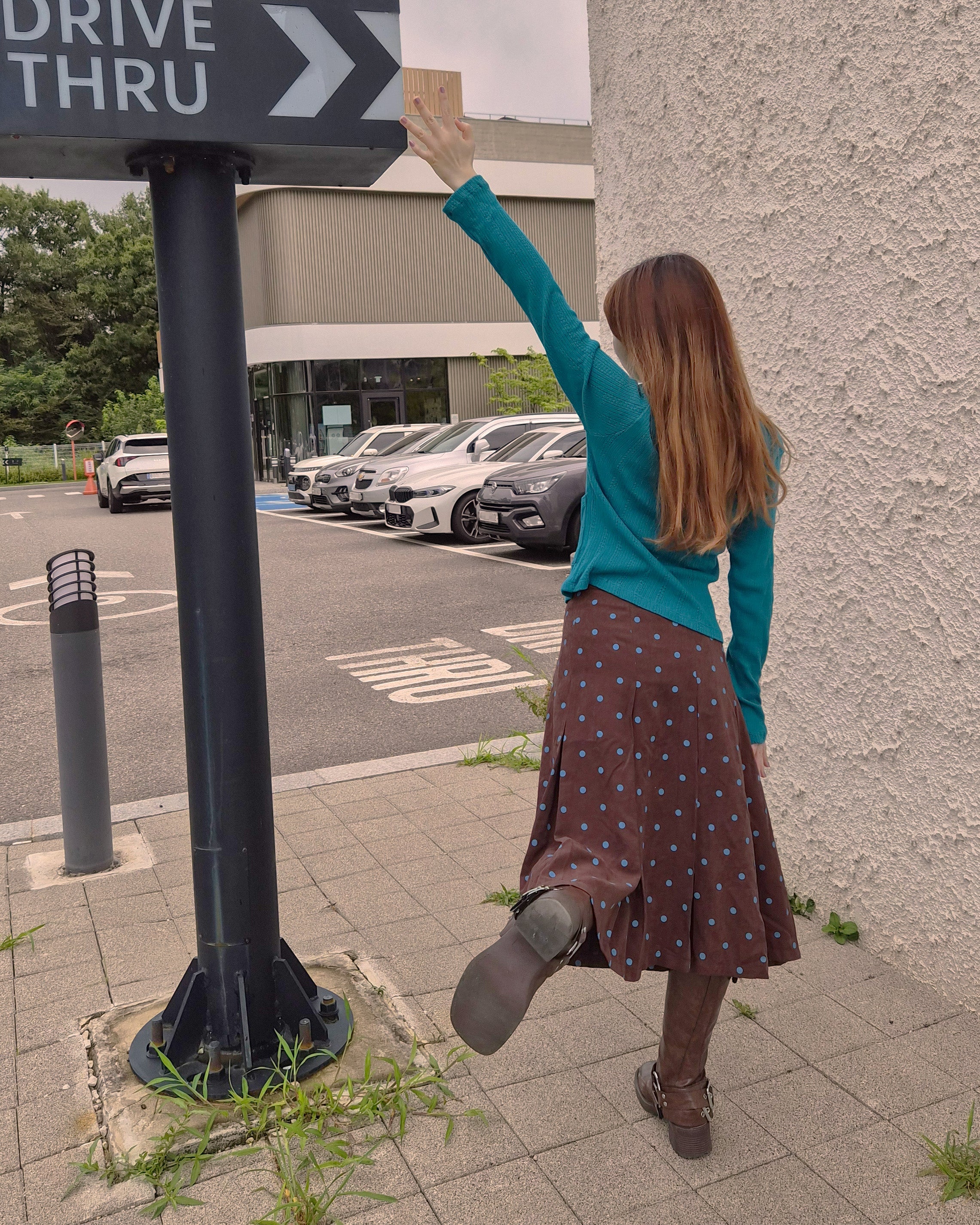 dot pleated midi skirt