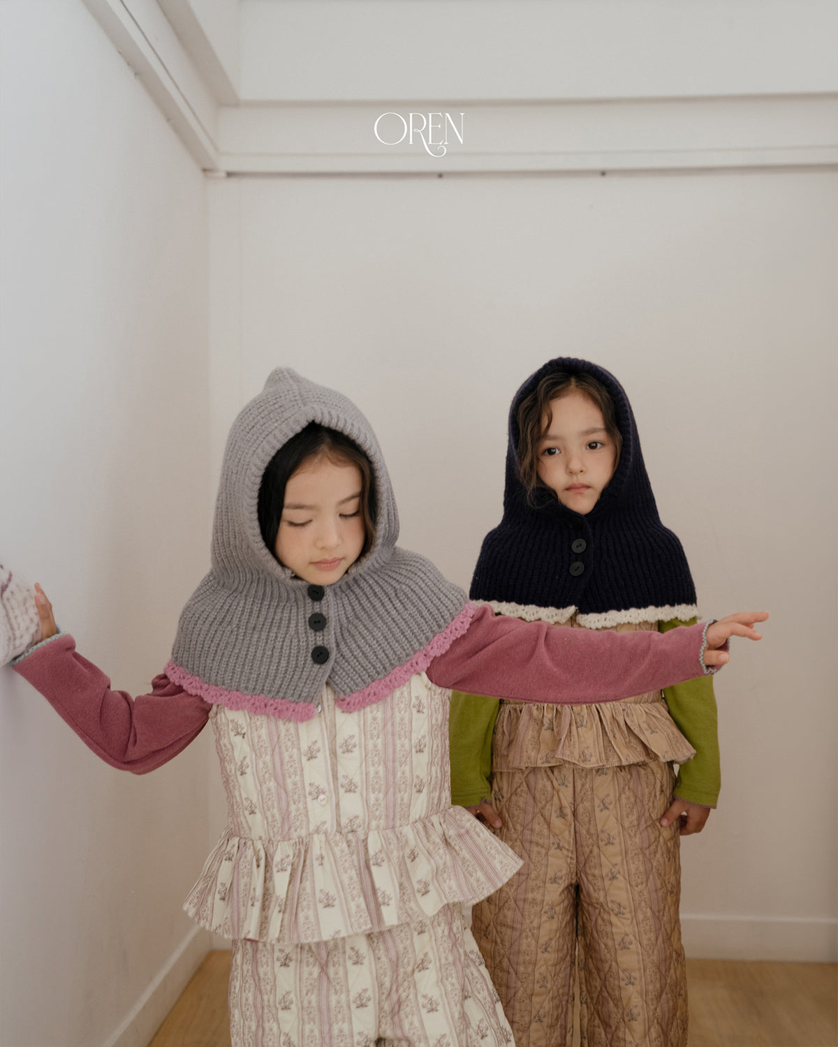 【OREN】bicolor cape balaclava