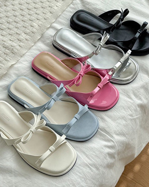 round ribbon sandals