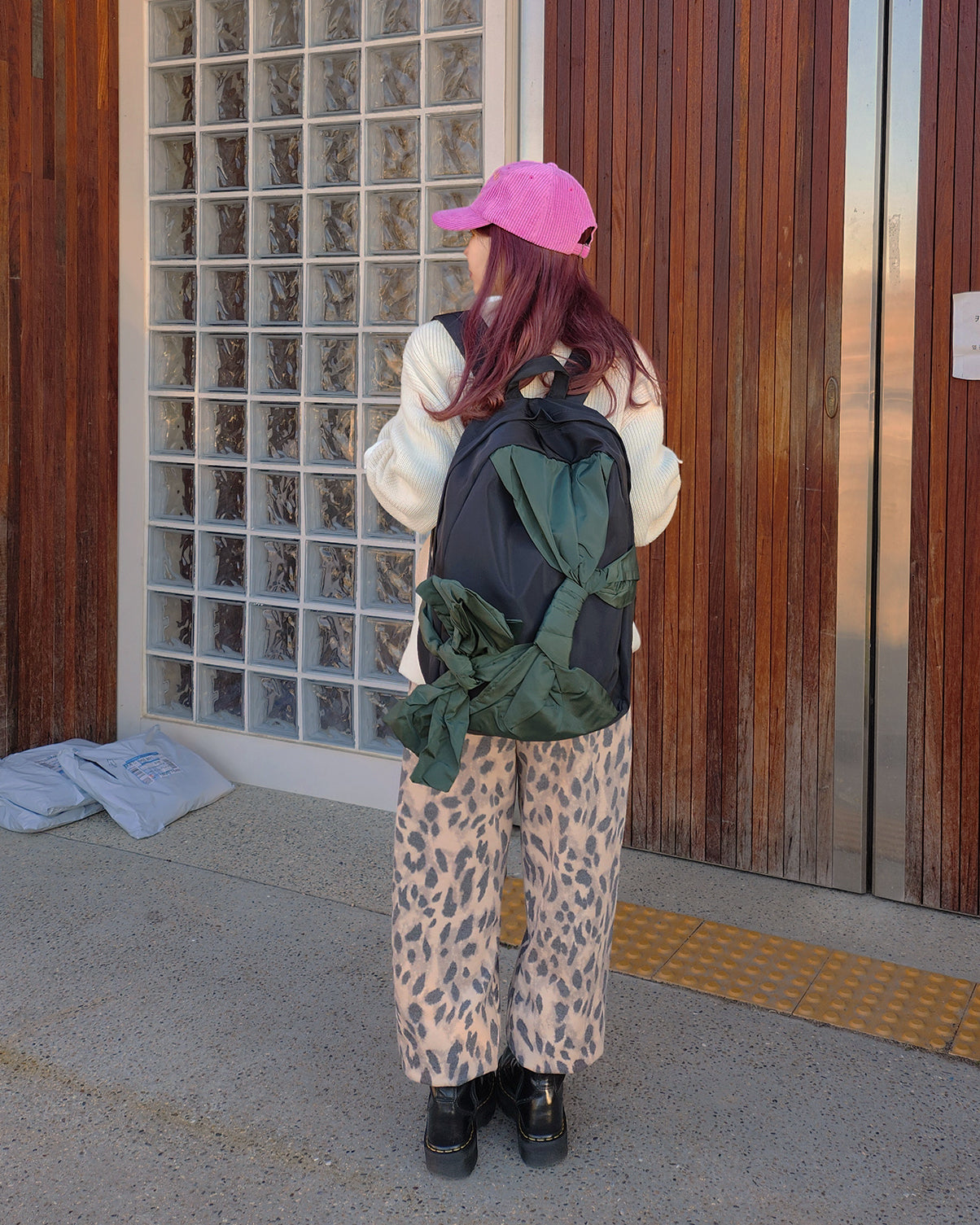 big ribbon backpack